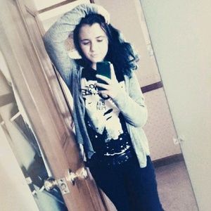 Meet your Posher, Abby